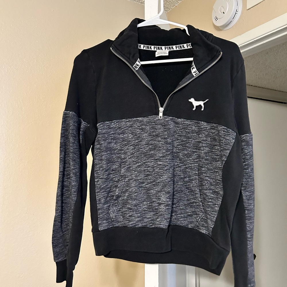 pink long sleeve crew sweater size S